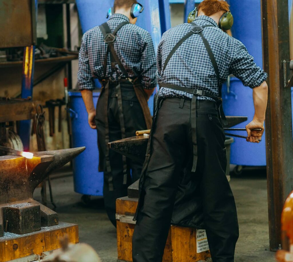 Le largeot Le Laboureur, le vêtement de travail du ferronnier